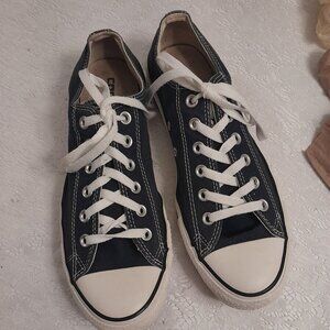 Converse Chuck Taylor All-Stars sz 8